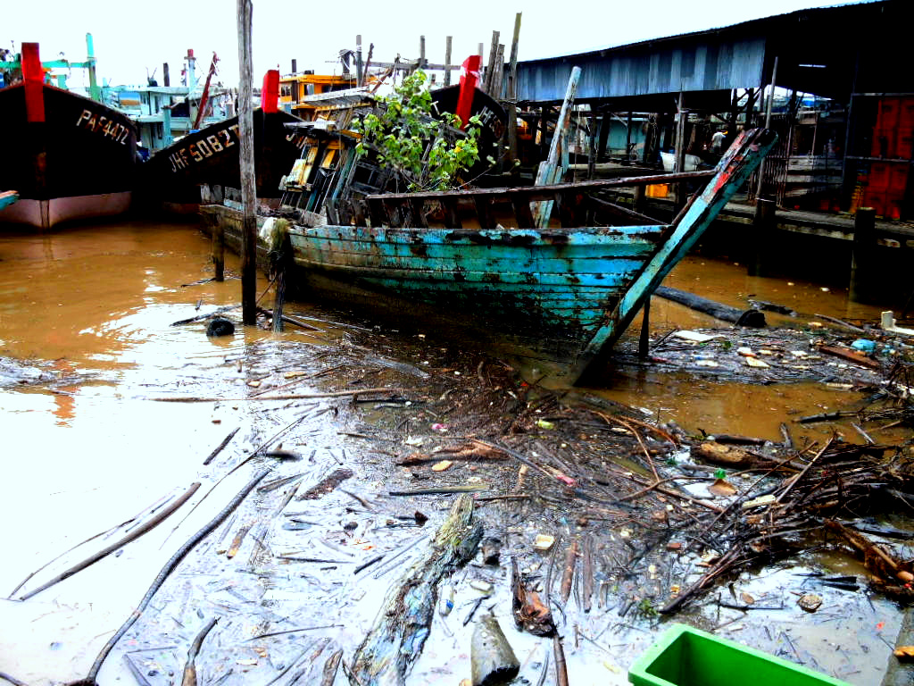  Sungai Endau selepas pasang besar di Sungai Endau, pada
