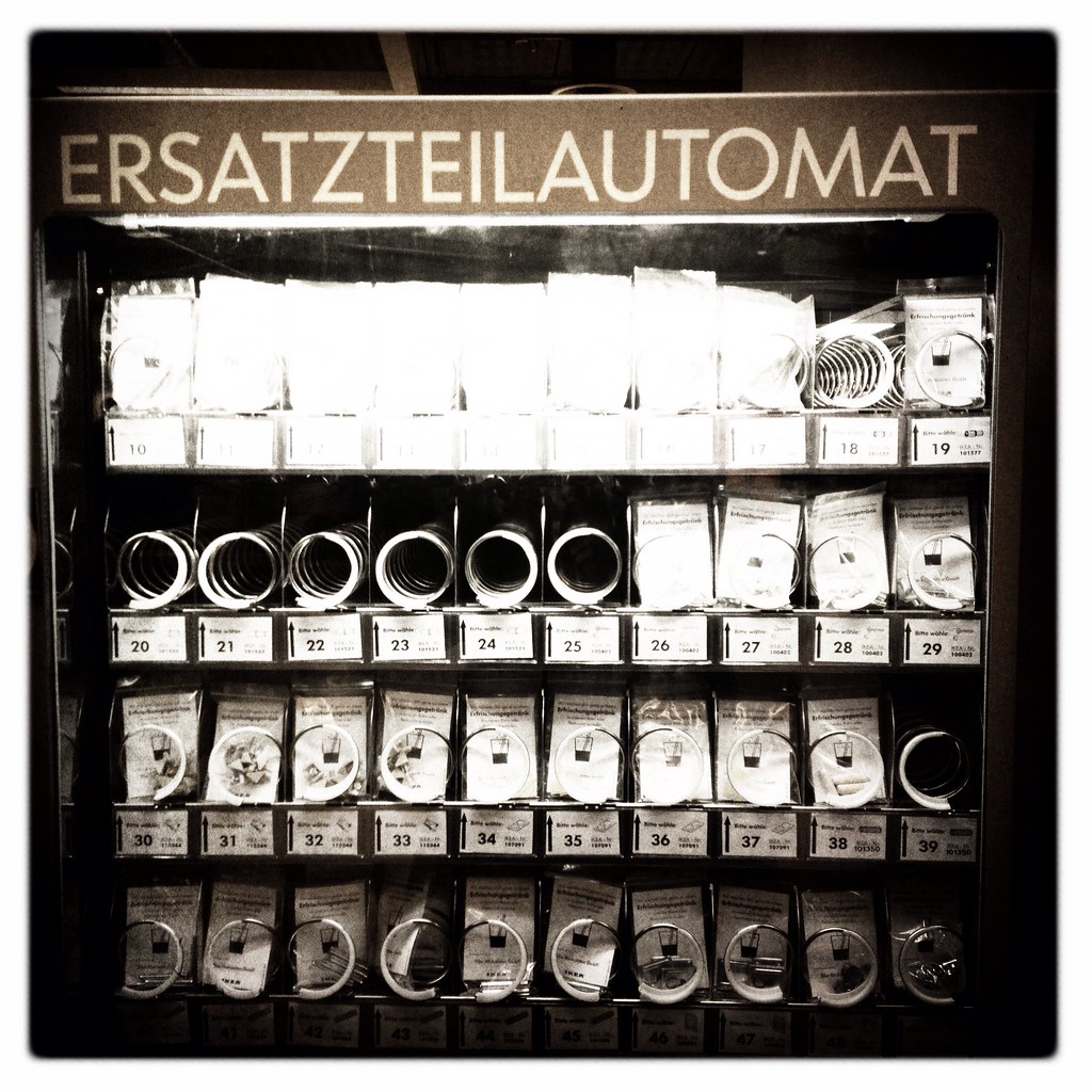 IKEA Ersatzteilautomat A. Roth Flickr