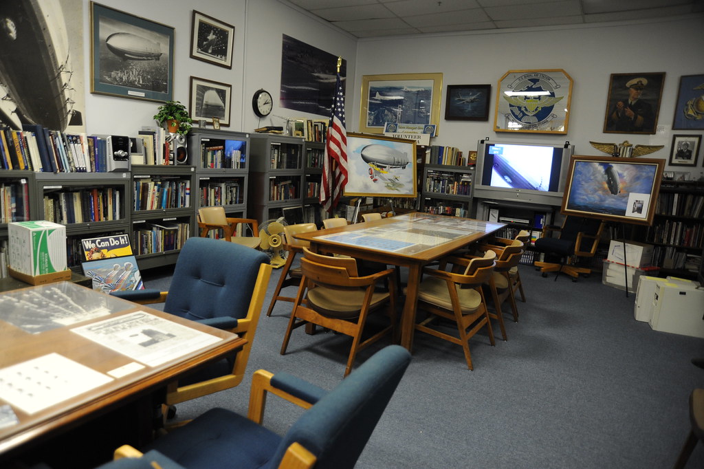 Moffett Field Historical Society Museum x9x2x Flickr