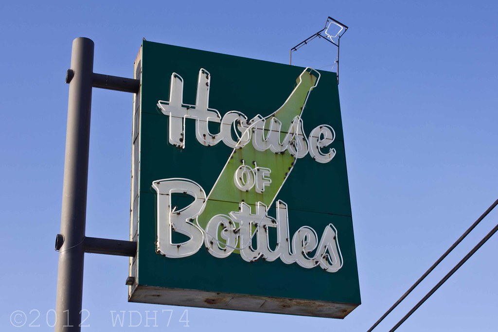 House of Bottles Liquor store in Belvidere, Illinois. I wo… Flickr
