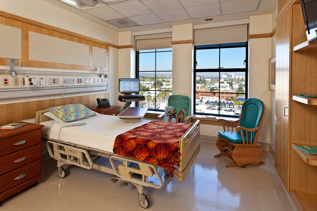 UCLA Medical Center, Santa Monica Pediatric Room UCLA Health Flickr