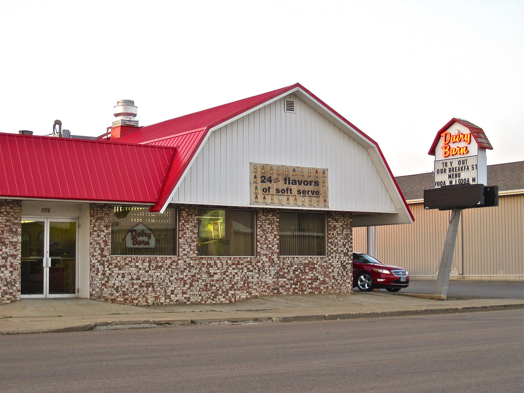 Dairy Barn, Dickinson, ND Dairy Barn, 339 East Villard Str… Flickr