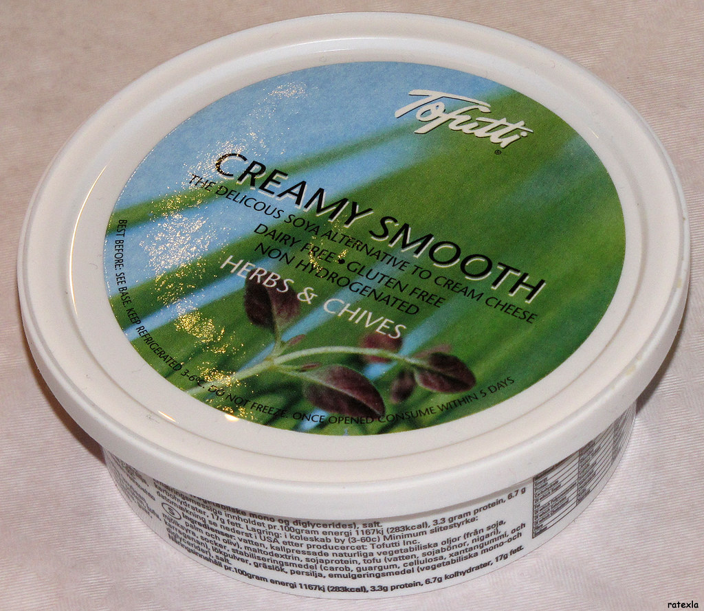 20111022_3 Creamy Smooth vegan cream cheese from Tofutti… Flickr