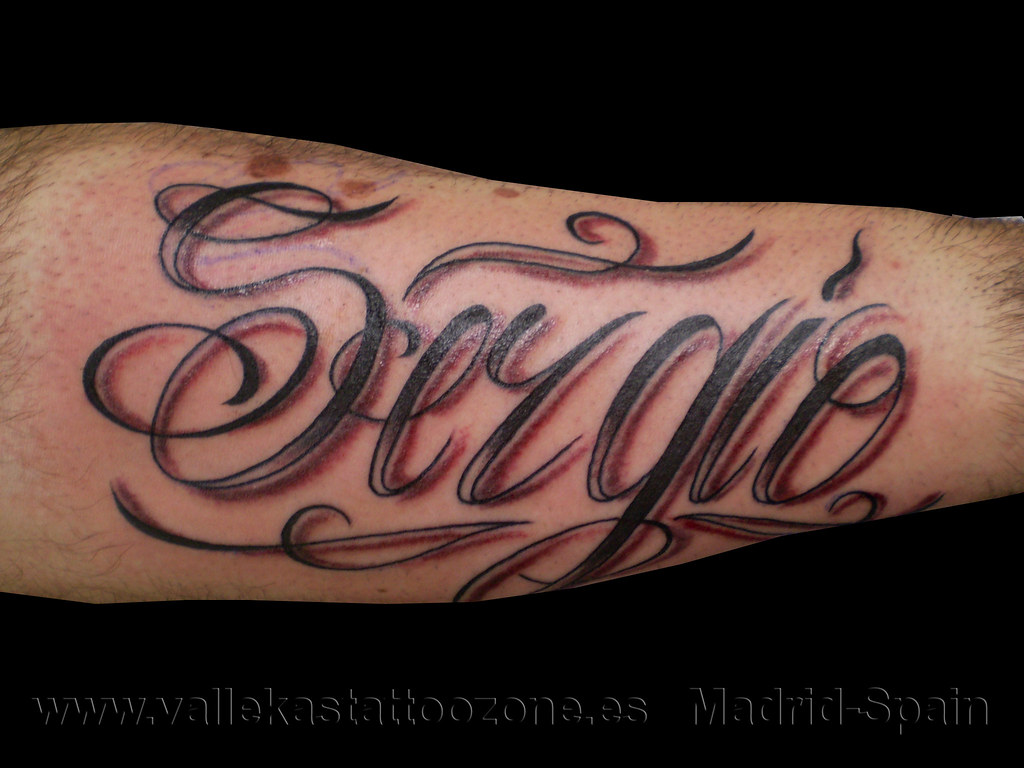 Tatuaje Letras Nombre En El Brazo | Vallekas Tattoo Zone Madrid Spain | Flickr 768_x_1024_jpg
