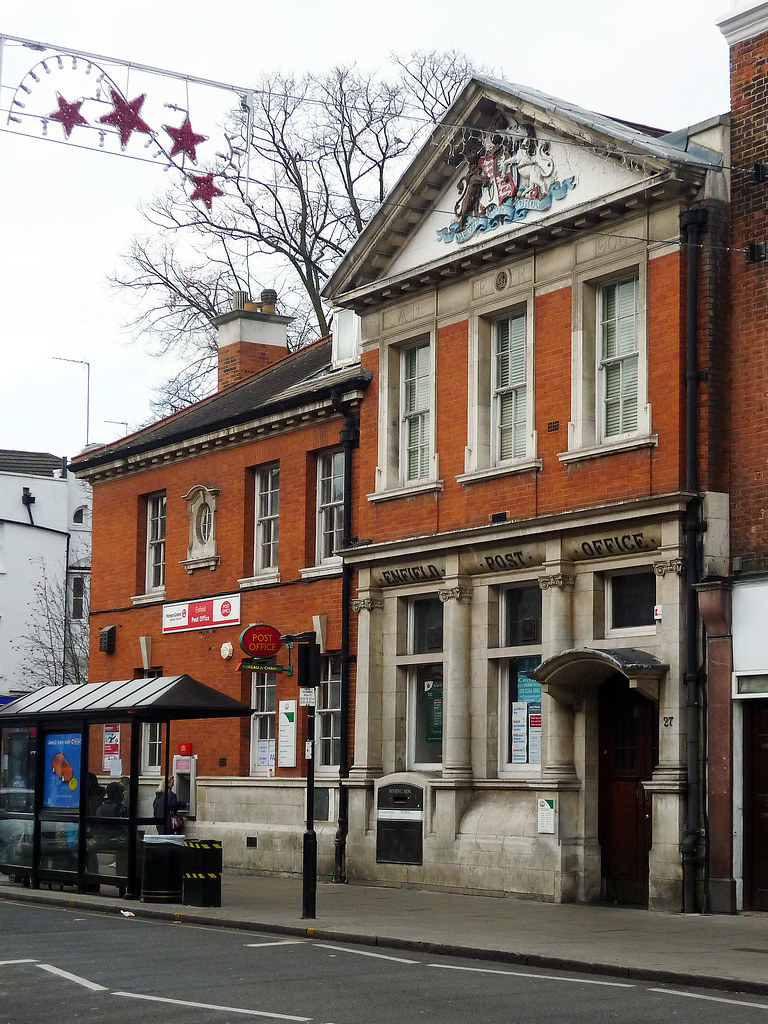 Enfield Post Office, December 2011 Dates from 1906, design… Flickr