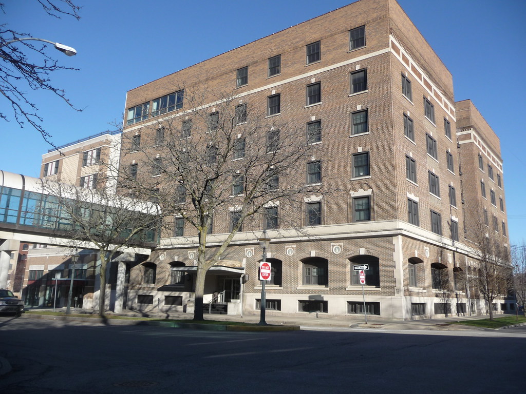 The "old" Ferguson Hospital Downtown Grand Rapids, Michiga… Flickr