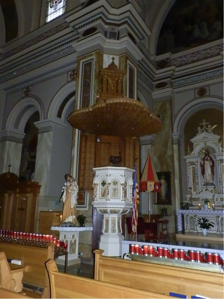 Basilica of St. Hyacinth 9Pulpit1 Andy Hoxie Flickr