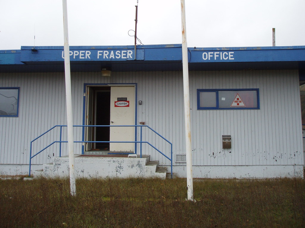 Empty office Upper Fraser, BC October 2009 gravegirl Flickr