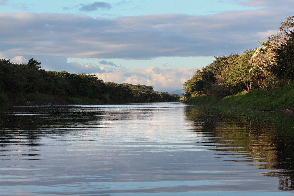 TempisquePalo Verde River ksenk Flickr