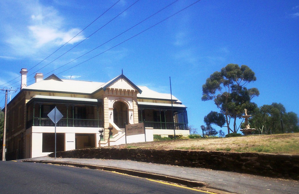 Martindale as you approach from Calton Road This picture t… Flickr