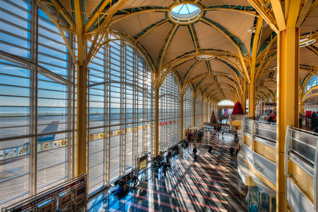 Ronald Reagan Washington National Airport 12/12/2011 Toda… Flickr