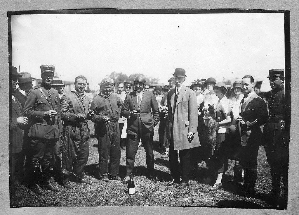 Joseph Roig en Brasil Enero de 1925 Joseph Roig, Paul Va… Flickr