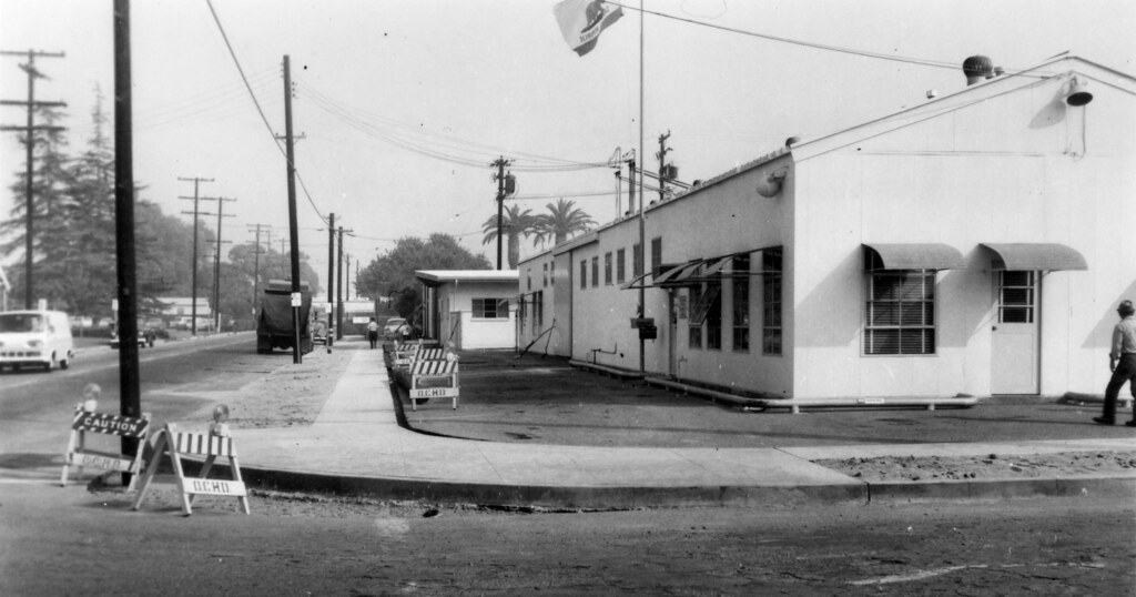 County Yard, Fruit Street, Santa Ana, 1965 There are no kn… Flickr