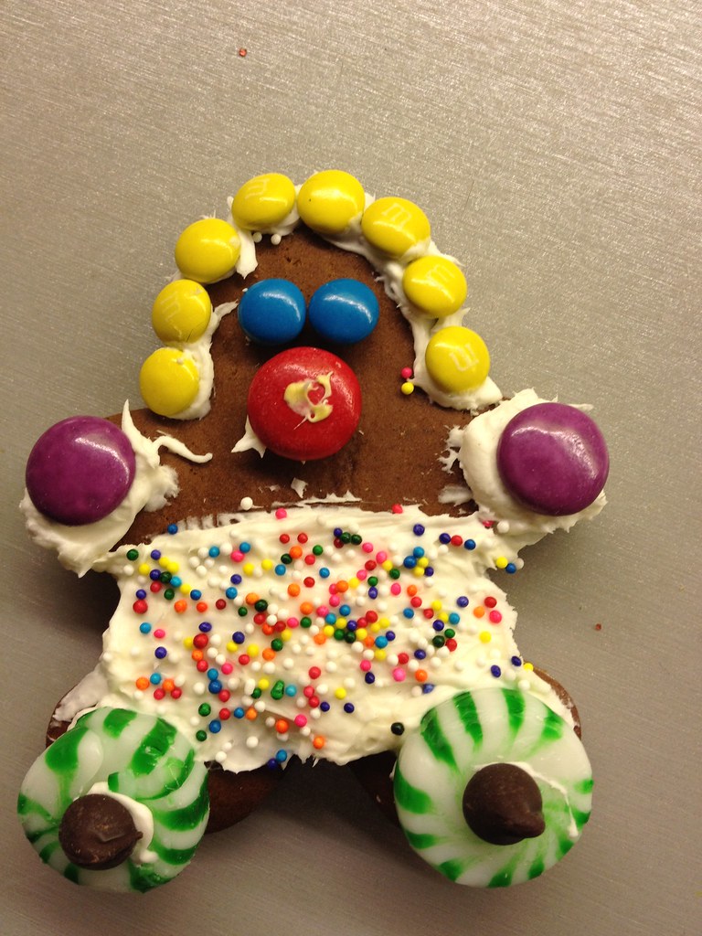 Gingerbread Man 6S held a Gingerbread man decorating party… Flickr