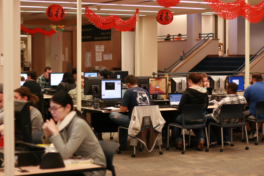 ASU Libraries Snapshot Day The computer workstations on th… Flickr