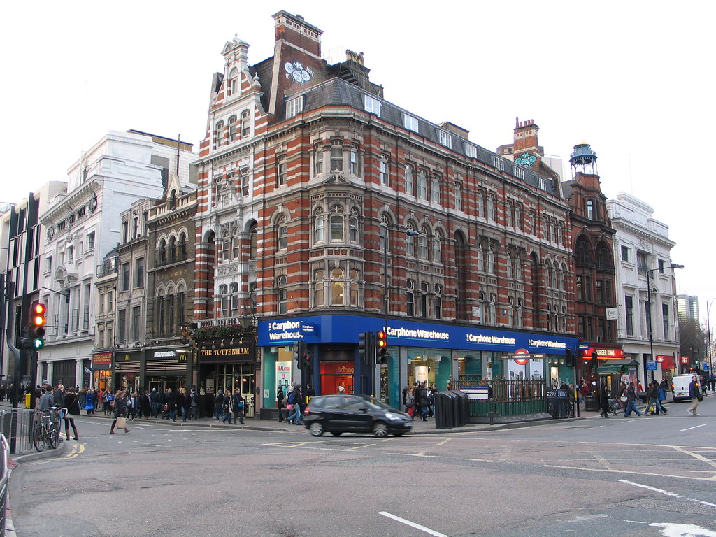 250Lyons Corner House, Oxford Street (2/11) This 2012 vie… Flickr