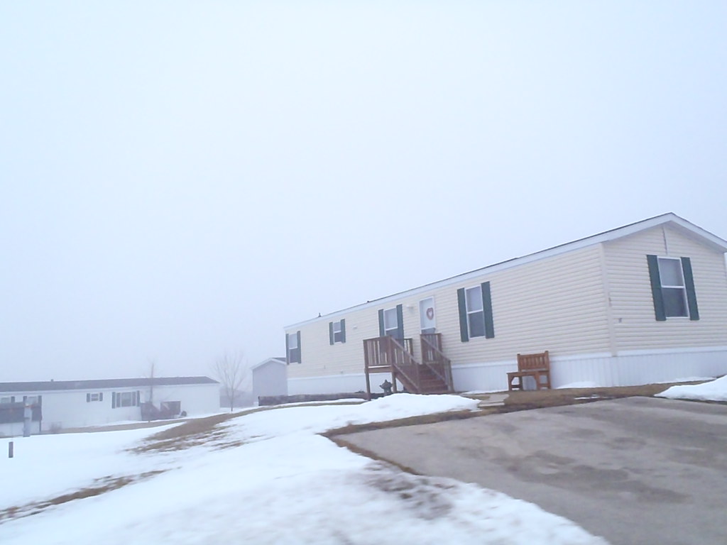 Trailer Homes; Eden, Wisconsin P2020157 tofightfortheright Flickr