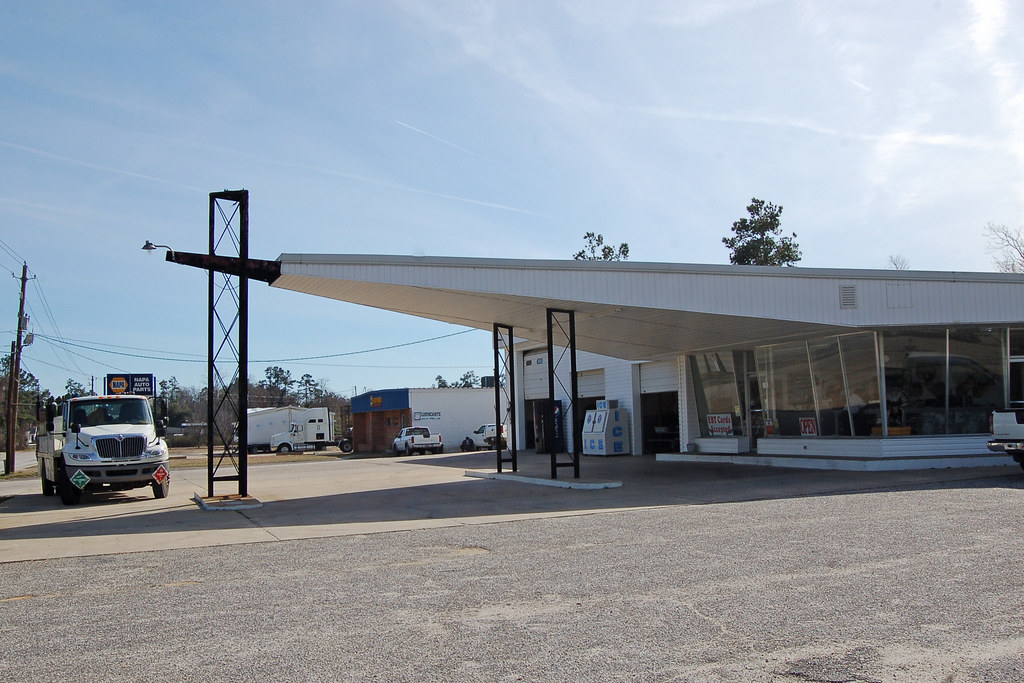 South Carolina, Florence County, Former Phillips 66 Gas St… Flickr