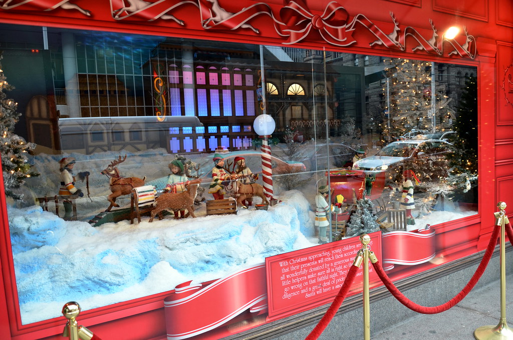 Hudson's Bay Windows Christmas Display December 14, 2011 … Flickr