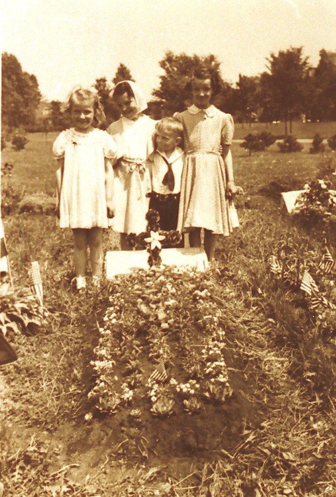 Walter Jezior's Family Graveside at St. Adalbert Cemetery Flickr