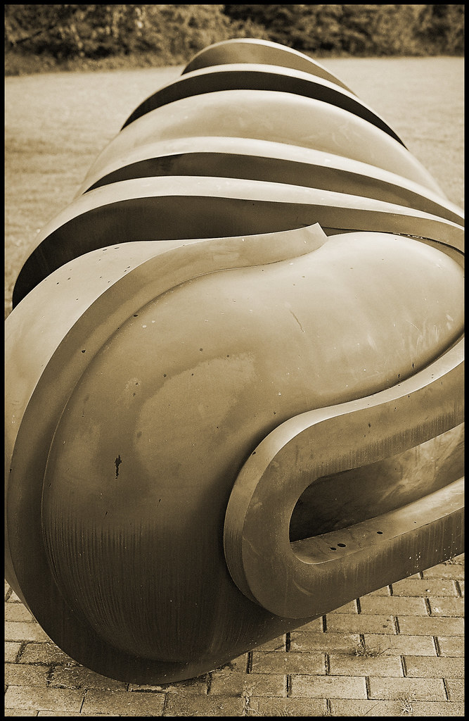 Skulpturenpark Köln / Cologne Sculpture Garden. Tony Cragg… Flickr
