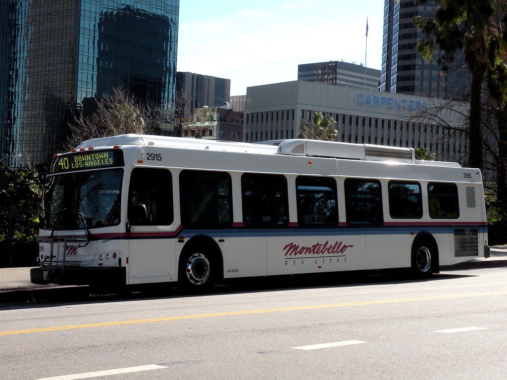2009 Montebello Bus Lines New Flyer GE40LFR 2915 Line 40 … Flickr