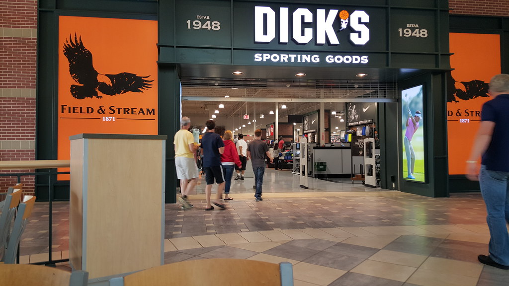 Dick Sporting Goods and Field and Stream soft open Polaris… Flickr