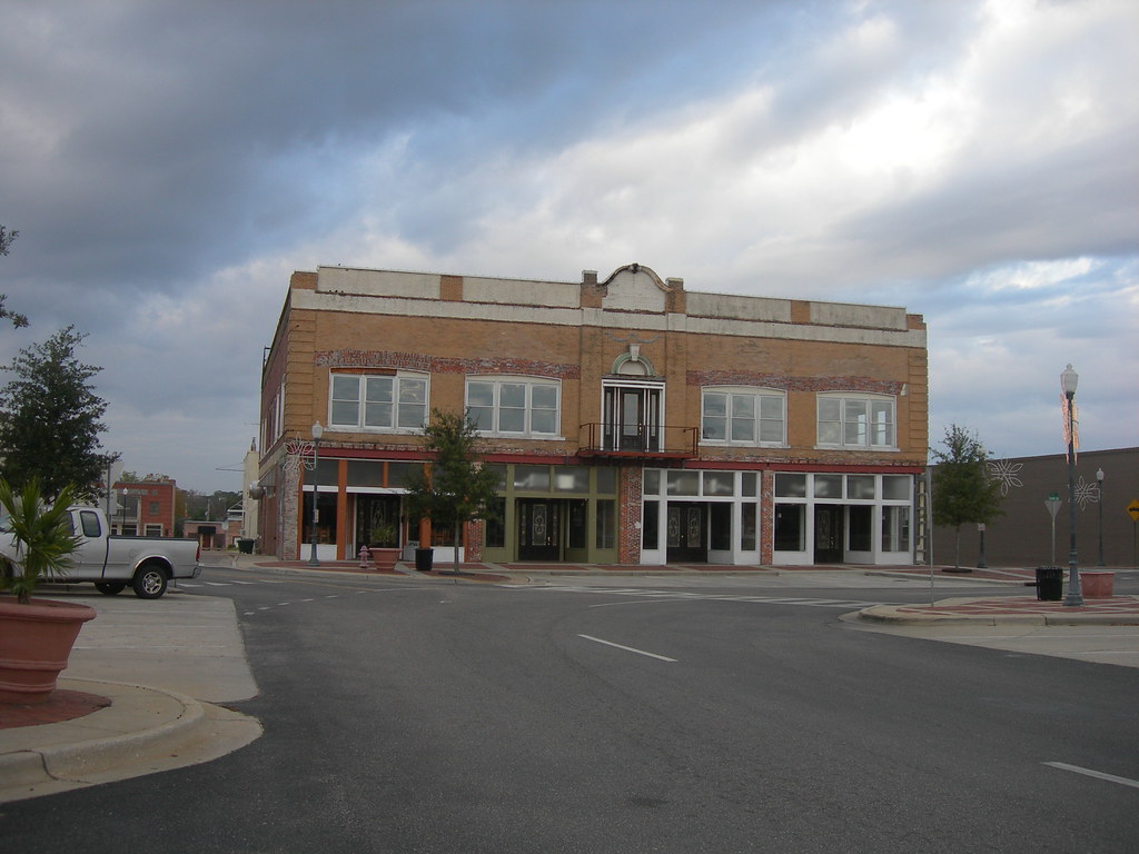 Downtown Andalusia Building Andalusia, Alabama Jimmy Emerson, DVM