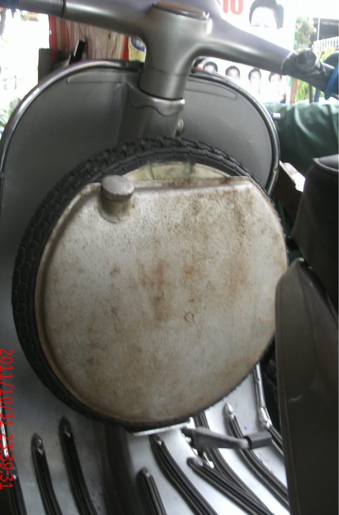 Vespa gs150 auxiliary gas tank atterbmal Flickr
