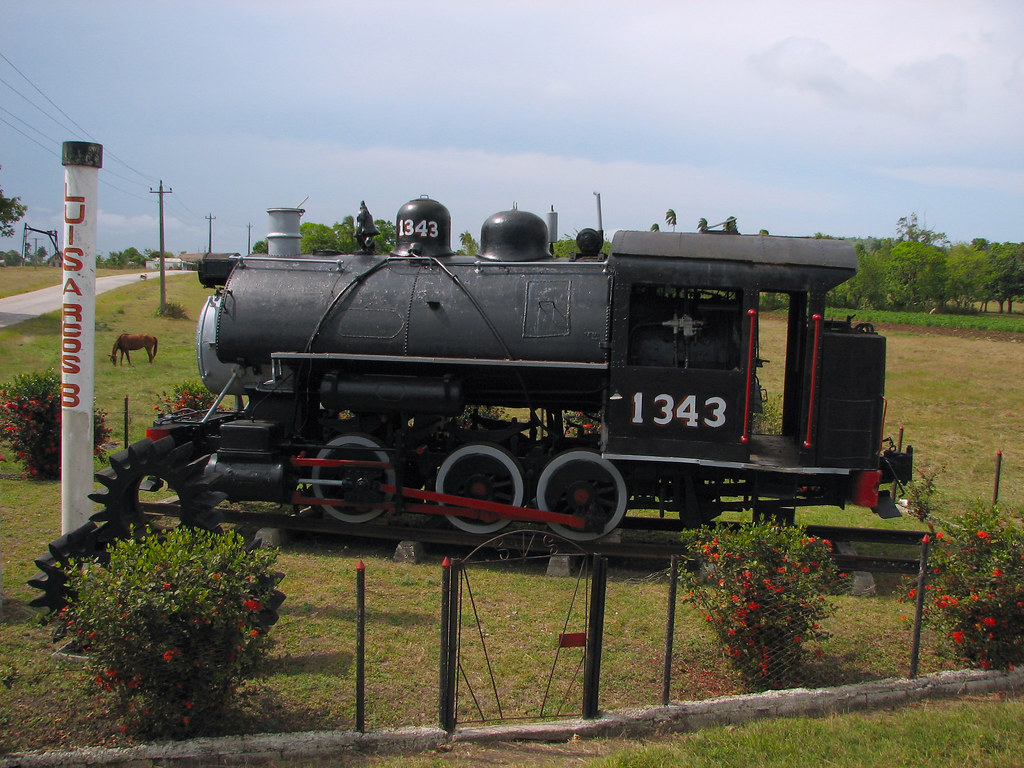 Old steam near Carmita Sugar mill, Camajuani Flickr