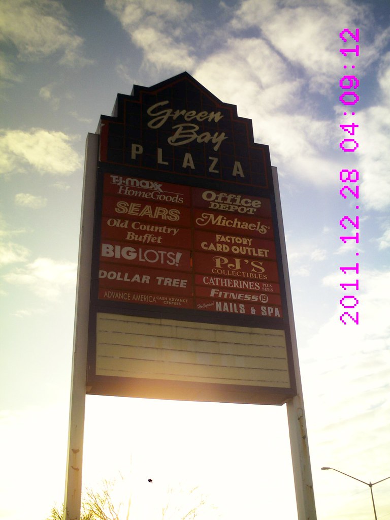 Green Bay Plaza, Green Bay, Wisconsin Flickr