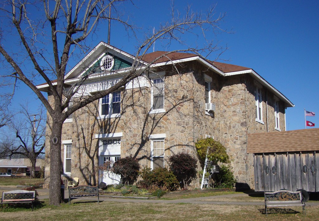 Montgomery County Courthouse (Mount Ida, Arkansas) Flickr