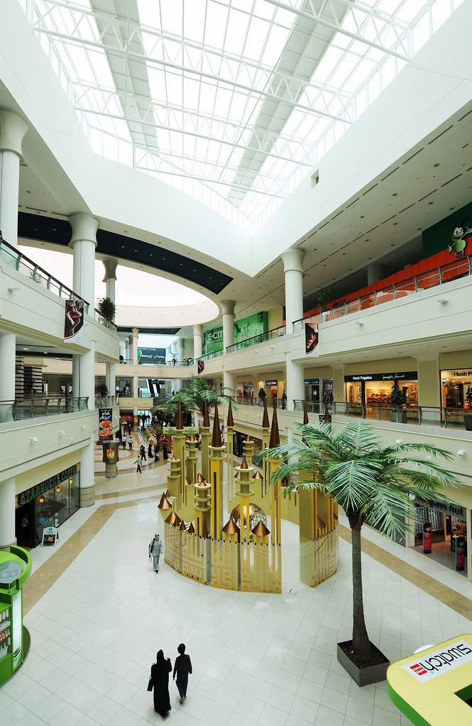 Al Wahda Mall, Abu Dhabi Al Wahda Mall in Abu Dhabi Flickr
