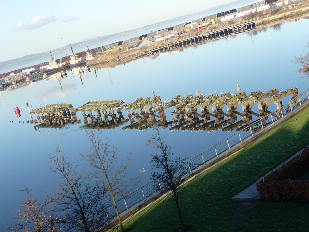 Leith Docks, Feb 2012 taken from Ocean Terminal Flickr