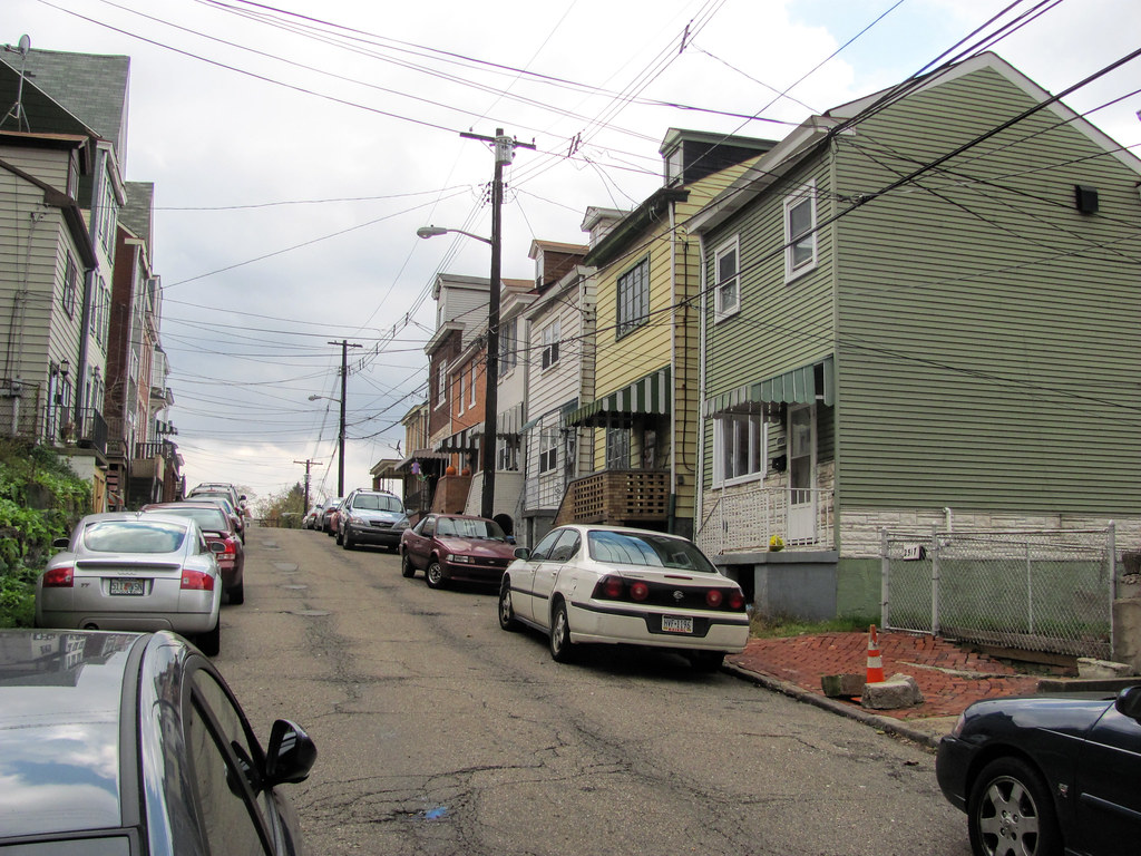 Southside Slopes, Pittsburgh November, 2011. Daniel Kelly Flickr