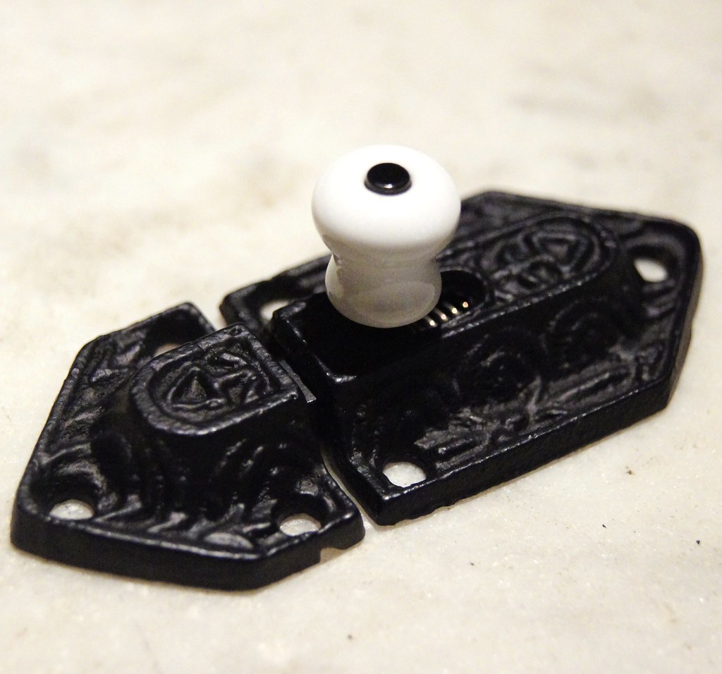 Victorian Latch (WBL1423) Price 26 each Materia… Flickr