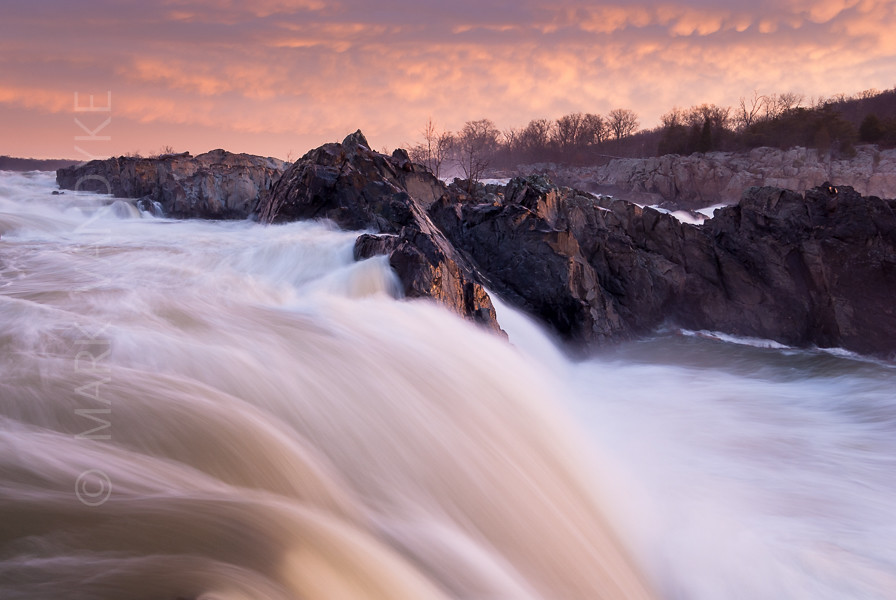 Elevation of Farm Rd, Great Falls, VA, USA Topographic Map Altitude Map