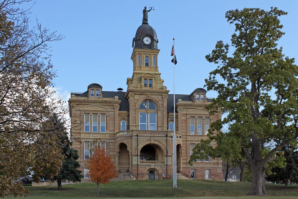 Blue Earth County Courthouse Mankato is the County Seat of… Flickr