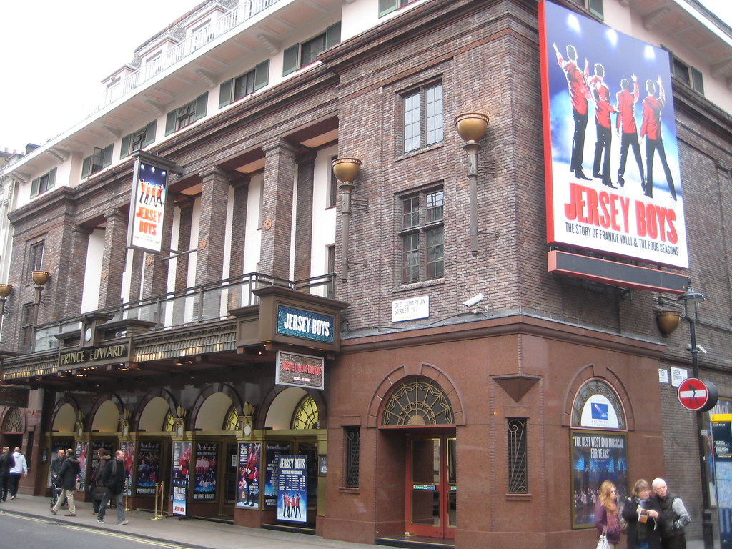 London Theatre Breaks 2011/2012 London Theatre Breaks 2011… Flickr