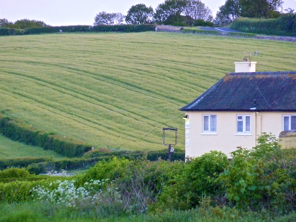 Baycliff village in Cumbria The Fishermans Arms in Bayclif… Flickr