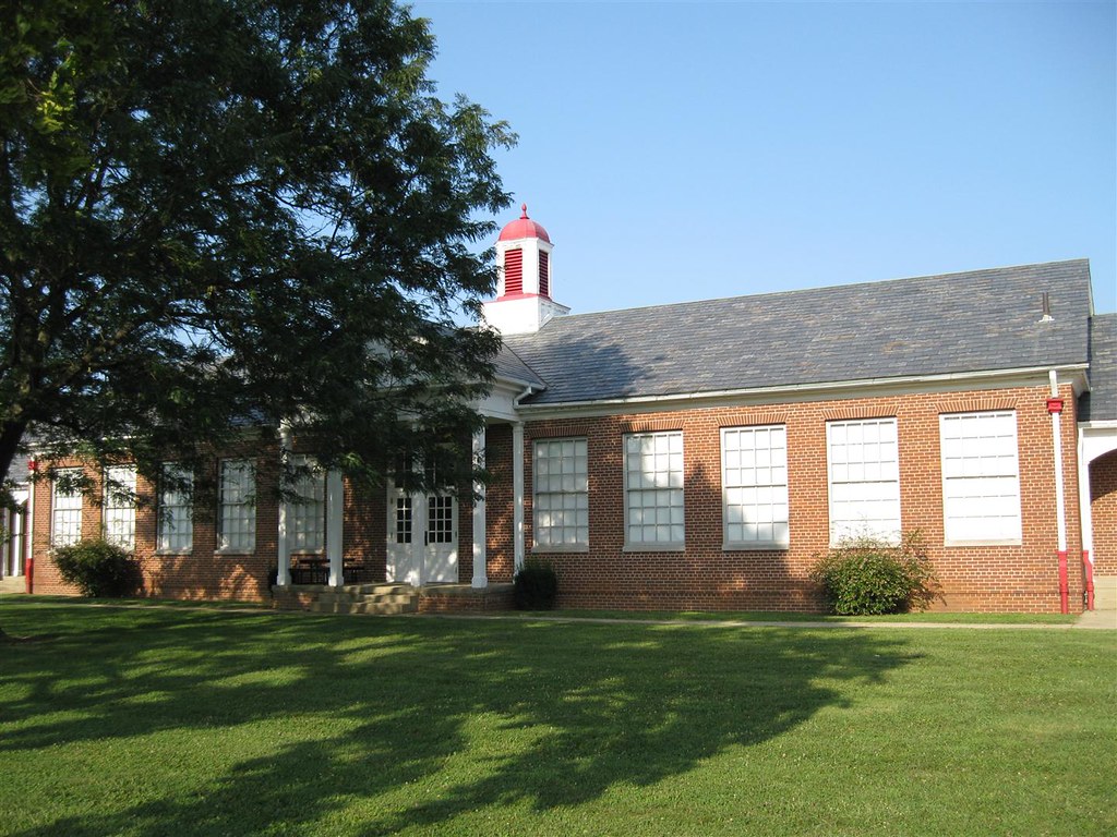 080710 Atwater SchoolCircleville, Ohio (11) Aaron Turner Flickr