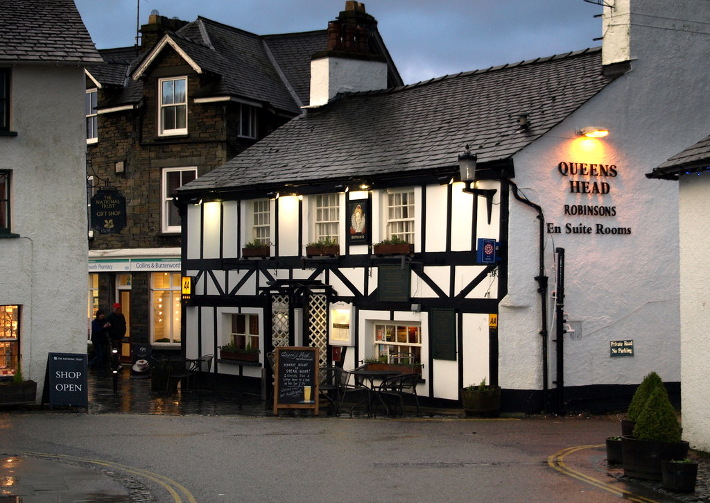 The Queens Head pub in Hawkshead © 2012 Tony Worrall