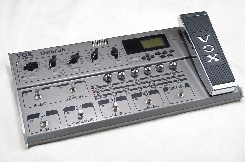 Vox Tonelab LE Guitar multieffects pedal. This box rocks