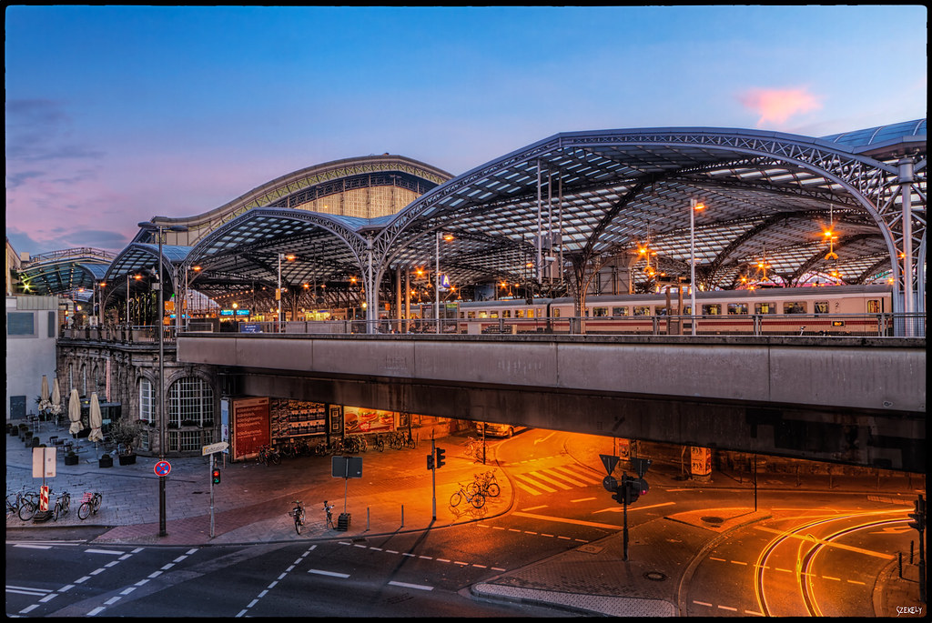 Cologne Train Station The Cologne train station is right n… Flickr