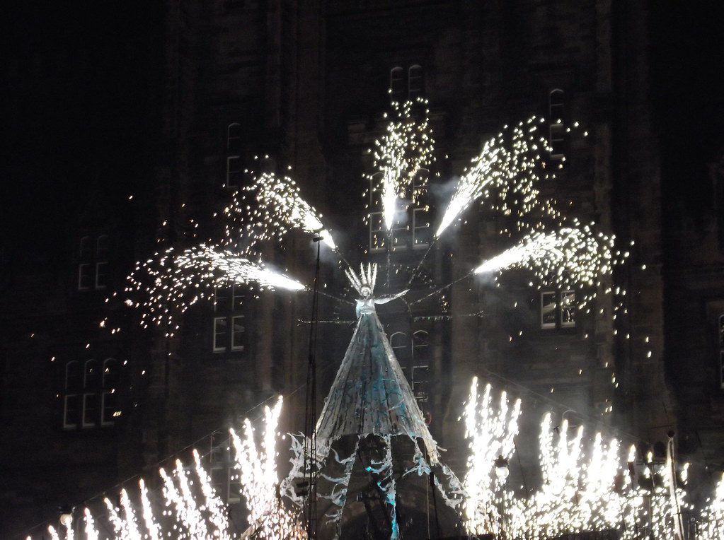 Edinburgh Christmas lights switch on 2011 Ritchtea123 Flickr