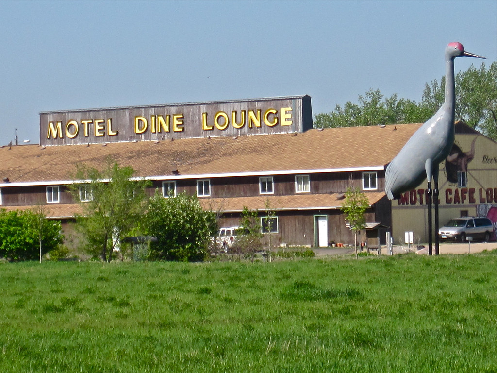 Motel Dine Lounge, Steele, ND Unnamed motel in Steele, Nor… Flickr