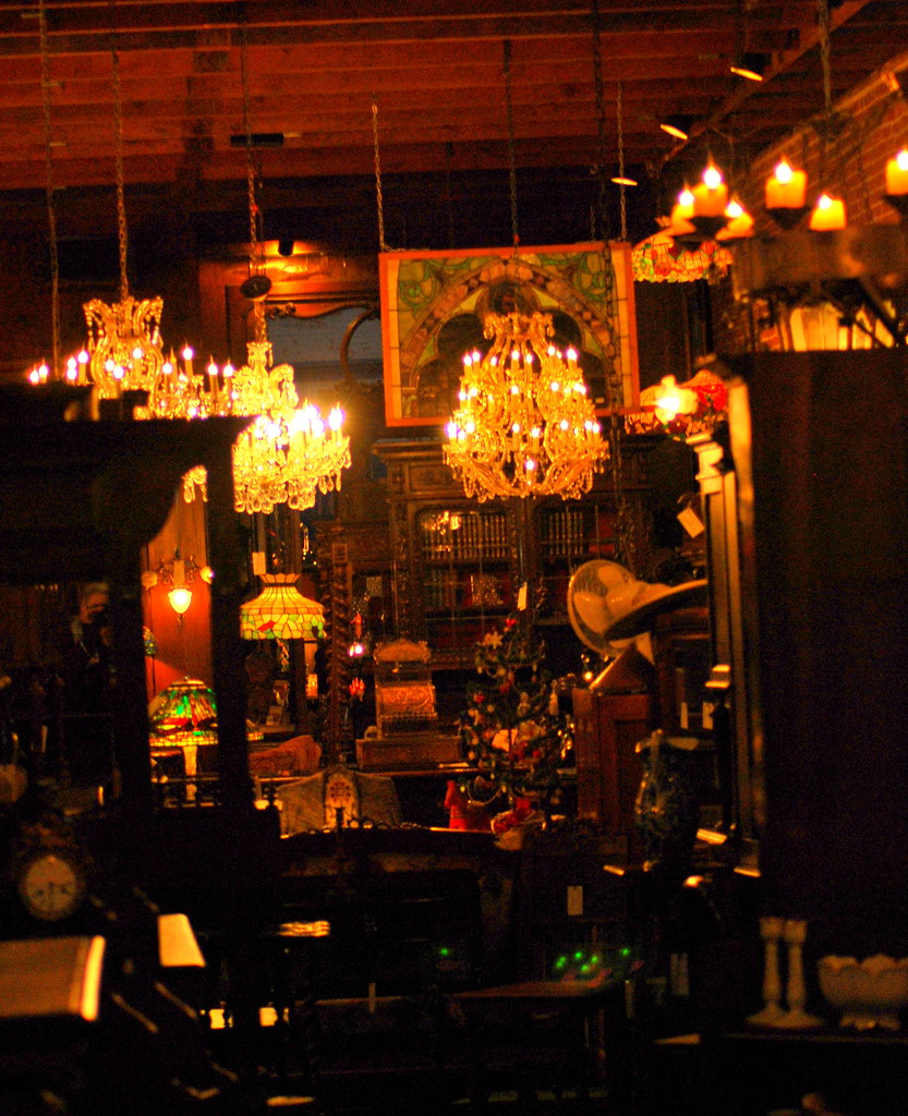 Old Town Orange Antique Shops DSC_0040 Antique shop in Old Towne Orange. Tracie Hall Flickr