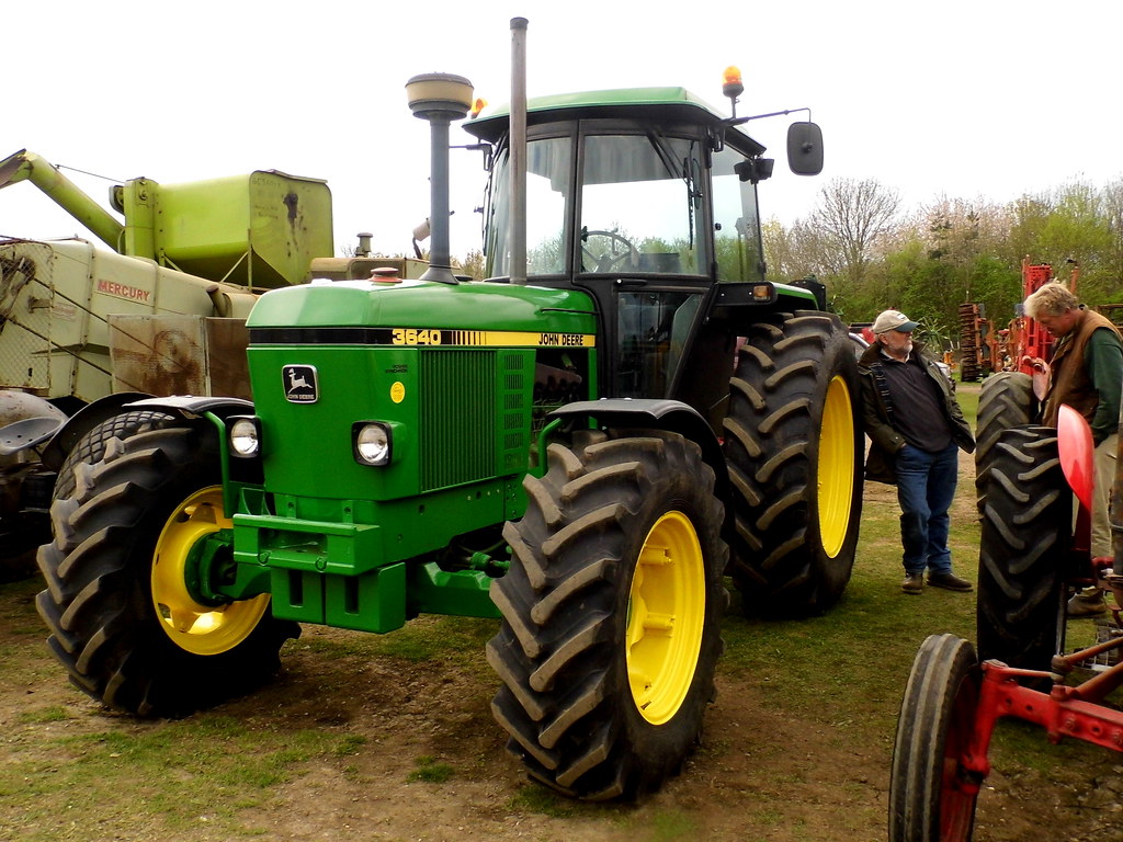 JOHN DEERE 3640 TRACTOR peter Halls Flickr
