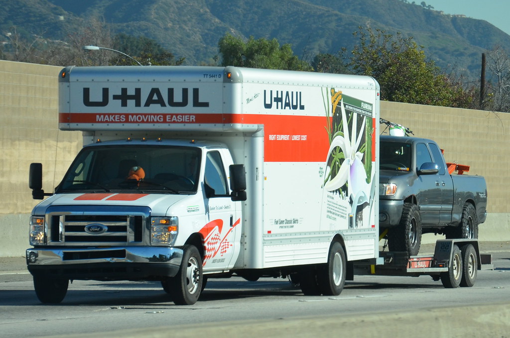 UHAUL FORD MOVING TRUCK with TRAILER Navymailman Flickr