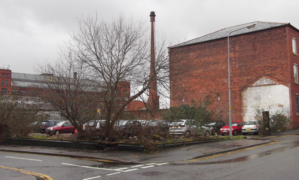 Works, Shiffnall Street, Bolton Saville Street on the left… Flickr